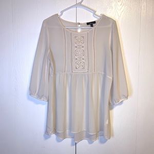 4/$11🚨Montcau! Size XL!